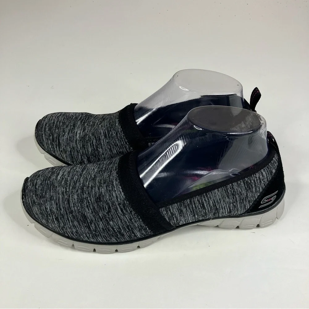 Skechers EZFLEX Swift Motion‎ Slip On Shoes Size 9